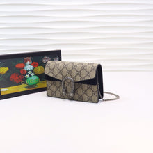 Load image into Gallery viewer, Dionysus GG Supreme super mini bag 17cm
