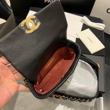 Load image into Gallery viewer, CC 19 Flap Bag Mini 20cm
