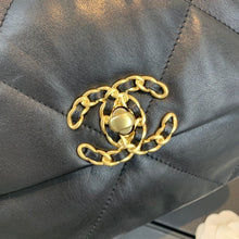 Load image into Gallery viewer, CC 19 Flap Bag Medium
