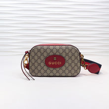 Load image into Gallery viewer, Neo Vintage GG Supreme messenger bag
