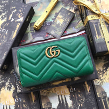 Load image into Gallery viewer, GG Marmont zip around wallet
