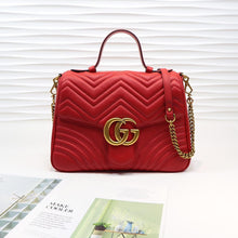 Load image into Gallery viewer, GG Marmont Large top handle bag 31cm
