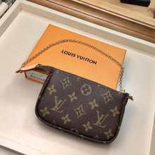 Load image into Gallery viewer, Mini POCHETTE ACCESSOIRES
