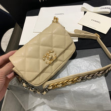 Load image into Gallery viewer, CC 19 Flap Bag Mini 20cm
