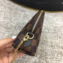 Load image into Gallery viewer, COSMETIC POUCH GM
