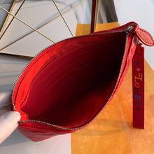 Load image into Gallery viewer, NEW WAVE ZIPPED POCHETTE
