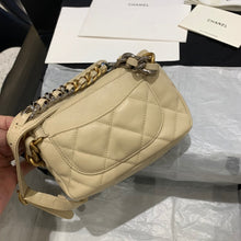 Load image into Gallery viewer, CC 19 Flap Bag Mini 20cm

