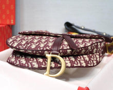 Load image into Gallery viewer, OBLIQUE SADDLE BAG
