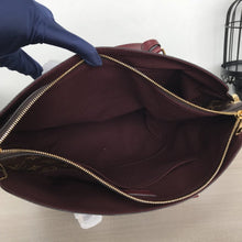 Load image into Gallery viewer, FLOWER ZIPPED TOTE MM

