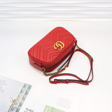 Load image into Gallery viewer, GG Marmontmatelassé  small shoulder bag 24cm
