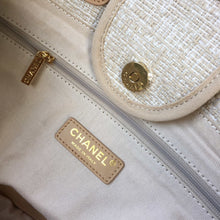 Load image into Gallery viewer, Shopping Bag
