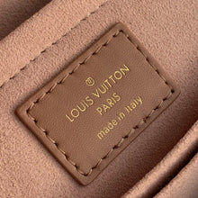 Load image into Gallery viewer, NEW WAVE HANDBAG
