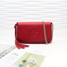 Load image into Gallery viewer, Soho Leather Chain Bag
