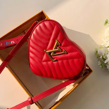 Load image into Gallery viewer, NEW WAVE HEART BAG
