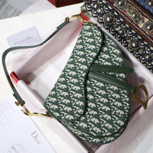 Load image into Gallery viewer, OBLIQUE SADDLE BAG
