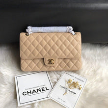 Load image into Gallery viewer, CC Flap Bag X Caviar Medium
