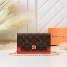 Load image into Gallery viewer, FLORE CHAIN WALLET
