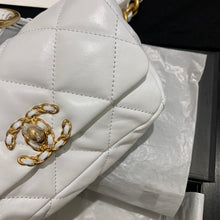 Load image into Gallery viewer, CC 19 Flap Bag Mini 20cm
