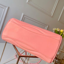 Load image into Gallery viewer, NEW WAVE HANDBAG
