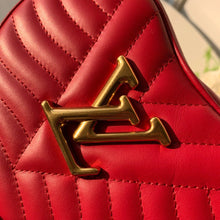 Load image into Gallery viewer, NEW WAVE HEART BAG
