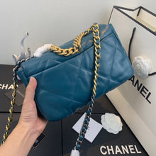 Load image into Gallery viewer, CC 19 Flap Bag Medium
