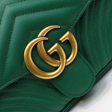 Load image into Gallery viewer, GG Marmont matelassé shoulder bag 26cm
