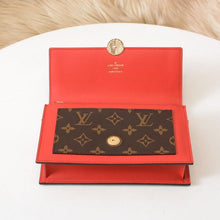 Load image into Gallery viewer, FLORE CHAIN WALLET
