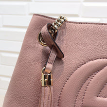 Load image into Gallery viewer, Soho Leather Shoulder Bag
