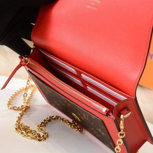 Load image into Gallery viewer, FLORE CHAIN WALLET
