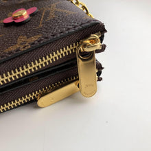 Load image into Gallery viewer, POCHETTE DOUBLE ZIP
