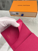 Load image into Gallery viewer, PASSPORT COVER

