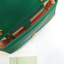 Load image into Gallery viewer, GG Marmont matelassé shoulder bag 26cm

