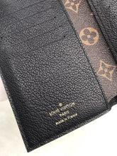 Load image into Gallery viewer, PALLAS COMPACT WALLET
