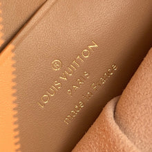 Load image into Gallery viewer, NEW WAVE ZIPPED POCHETTE
