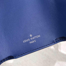 Load image into Gallery viewer, DISCOVERY COMPACT WALLET
