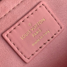 Load image into Gallery viewer, NEW WAVE HANDBAG
