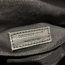 Load image into Gallery viewer, Lou Camera Bag
