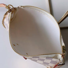 Load image into Gallery viewer, Eva Clutch
