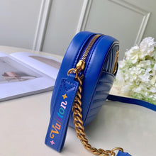 Load image into Gallery viewer, NEW WAVE CAMERA BAG
