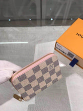 Load image into Gallery viewer, ZIPPY COIN PURSE
