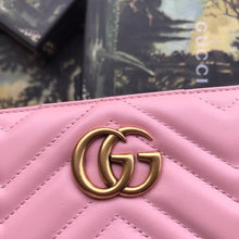 Load image into Gallery viewer, GG Marmont zip around wallet
