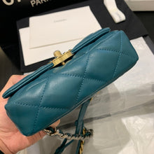 Load image into Gallery viewer, CC 19 Flap Bag Mini 20cm
