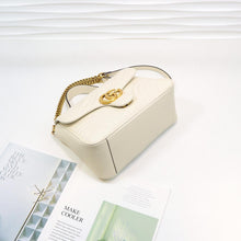 Load image into Gallery viewer, GG Marmont Small top handle bag 26cm
