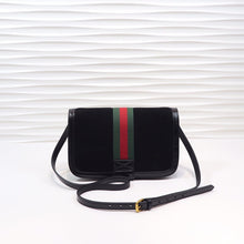 Load image into Gallery viewer, Ophidia GG messenger bag
