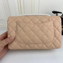 Load image into Gallery viewer, CC Flap Bag X Caviar Small 20cm
