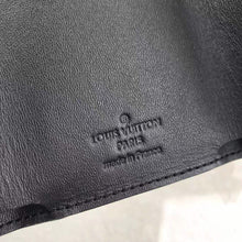 Load image into Gallery viewer, DISCOVERY COMPACT WALLET
