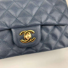 Load image into Gallery viewer, CC Flap Bag X Caviar Small 20cm
