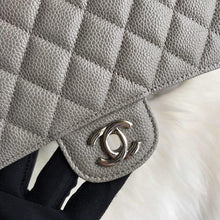 Load image into Gallery viewer, CC Flap Bag X Caviar Medium
