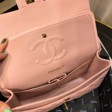 Load image into Gallery viewer, CC Flap Bag X Caviar Medium
