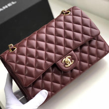 Load image into Gallery viewer, CC Flap Bag X Lambskin Medium
